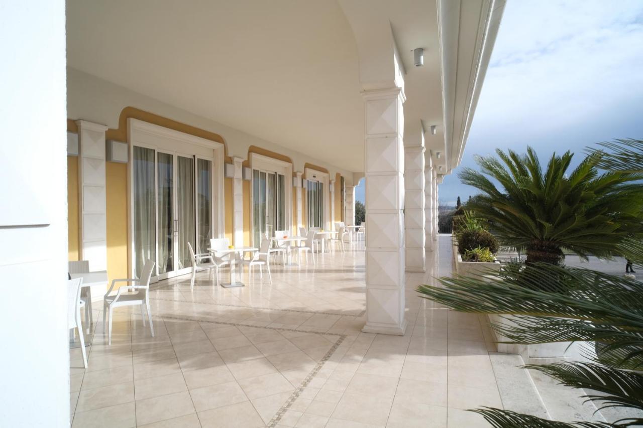 Hotel Concorde Sant'Egidio alla Vibrata Eksteriør billede