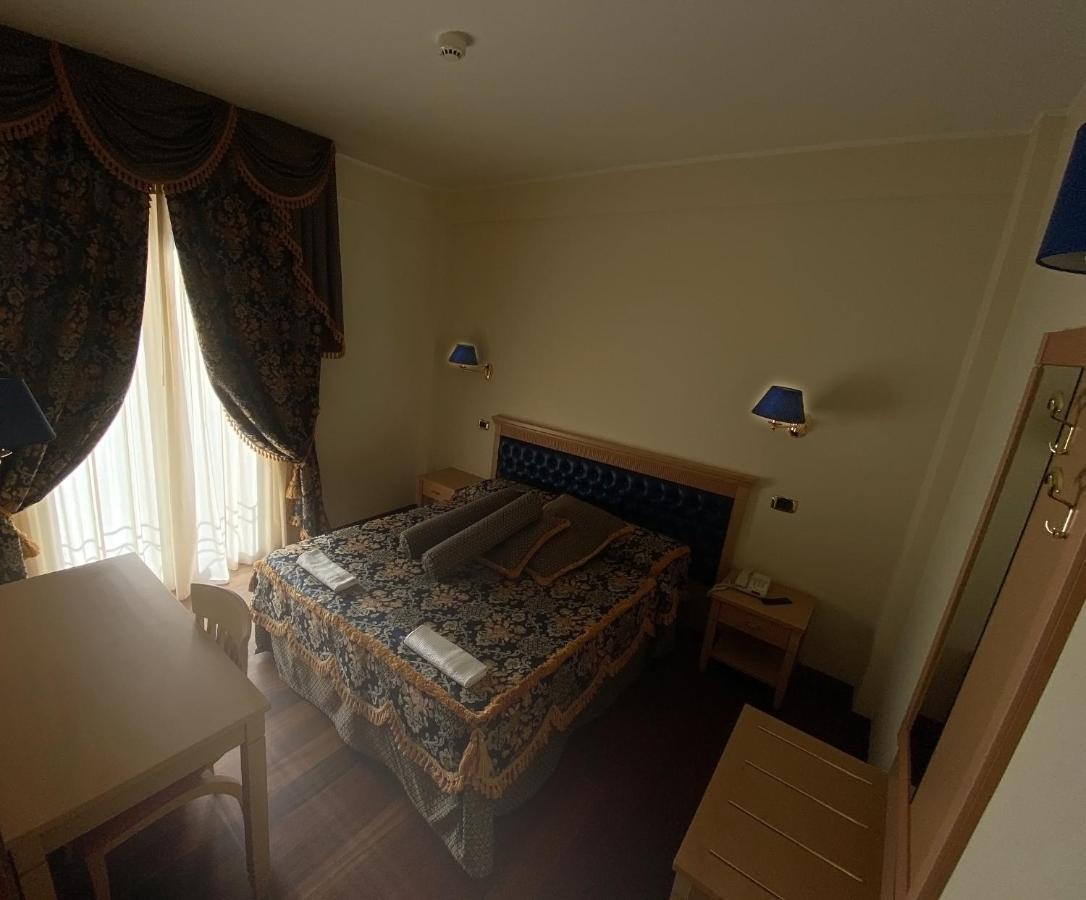 Hotel Concorde Sant'Egidio alla Vibrata Eksteriør billede