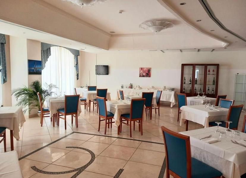 Hotel Concorde Sant'Egidio alla Vibrata Eksteriør billede