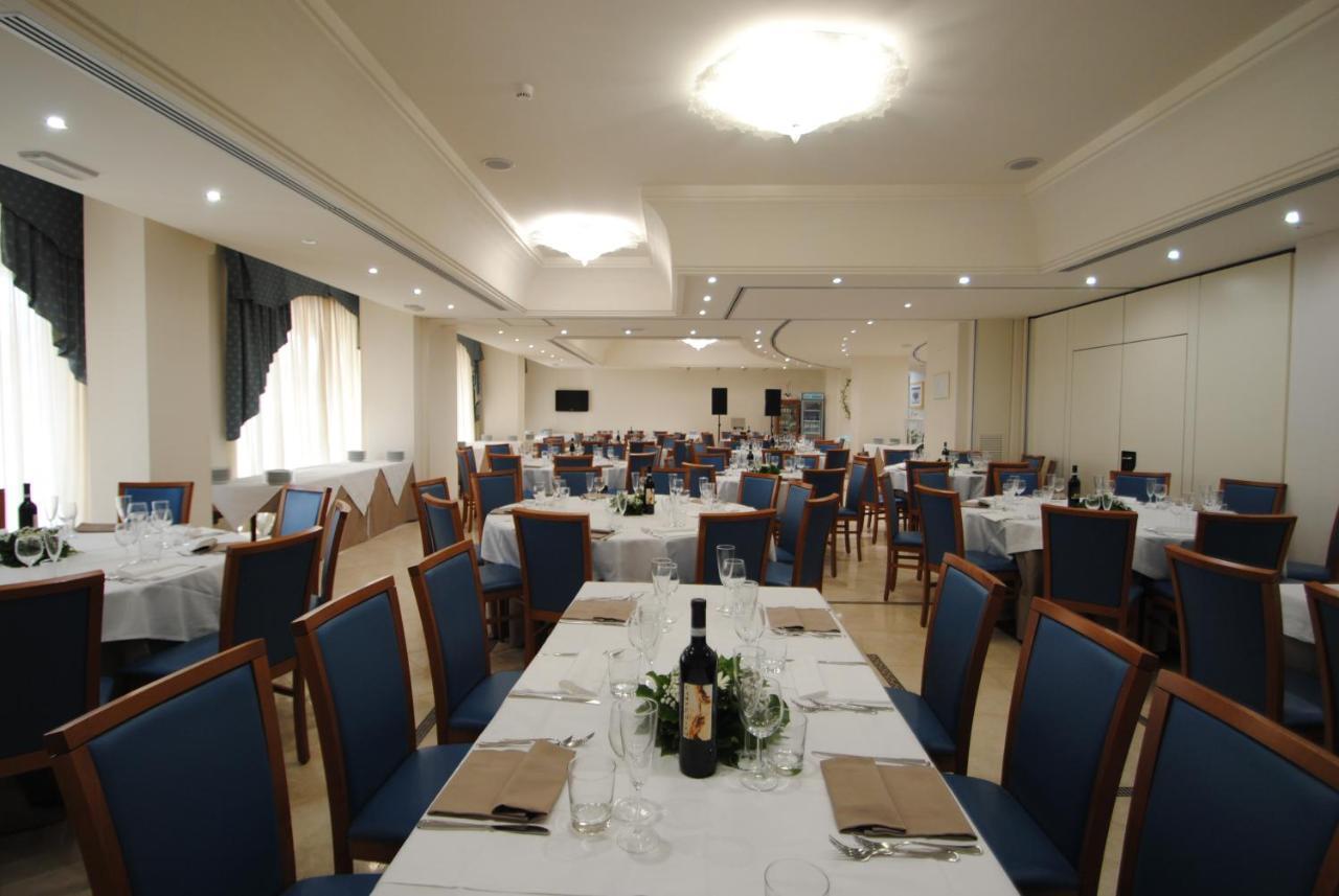 Hotel Concorde Sant'Egidio alla Vibrata Eksteriør billede